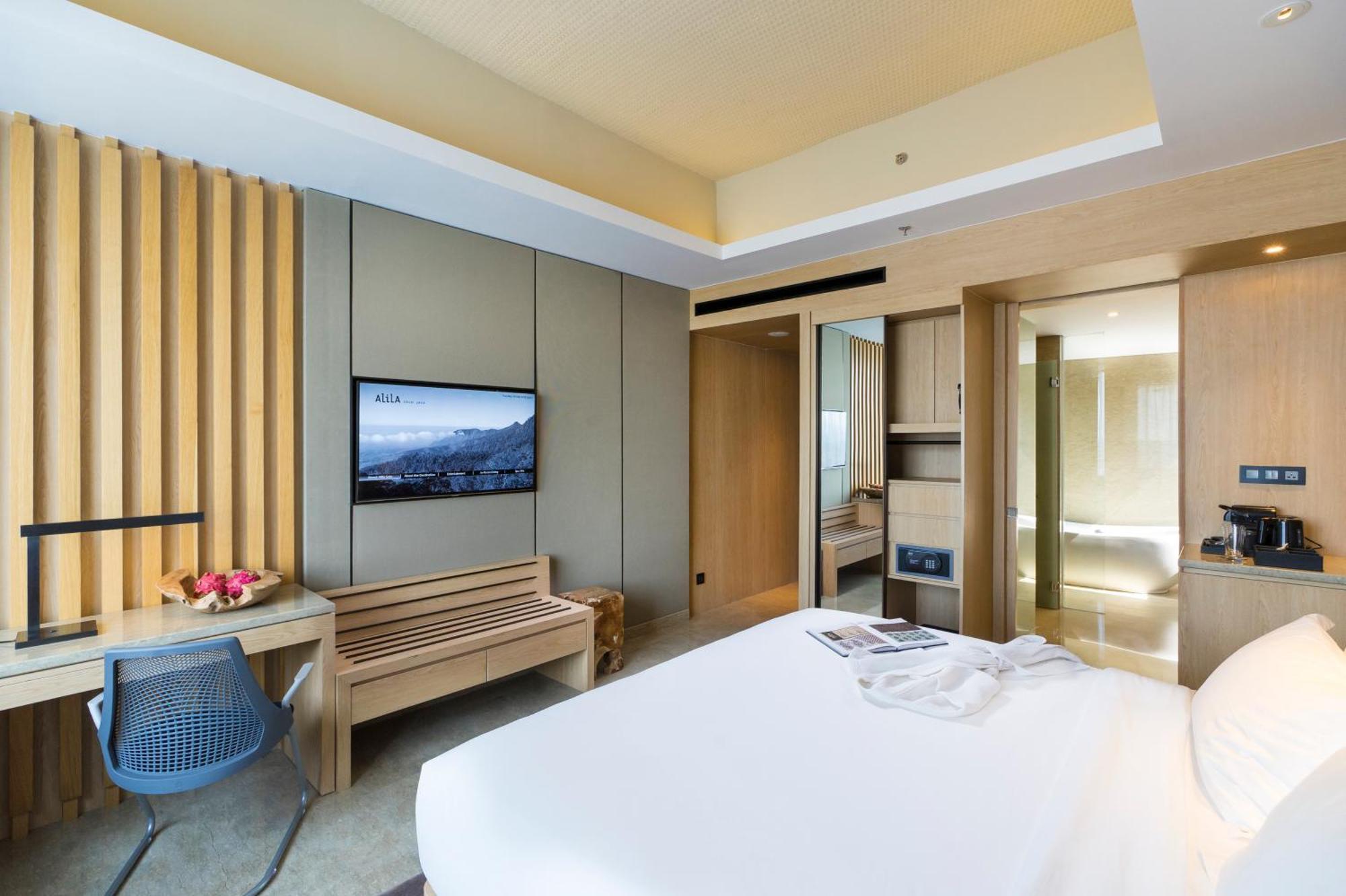 Alila Solo Hotel Exterior photo